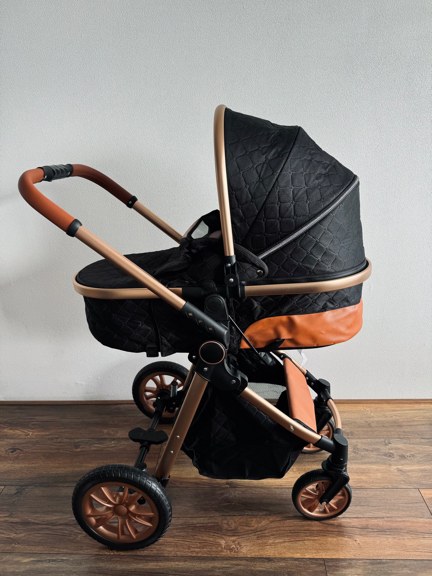 Luxe 3 in 1 Kinderwagen Met Autostoel En Wieg